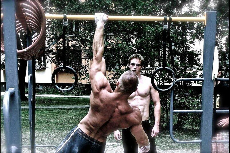 уличный воркаут